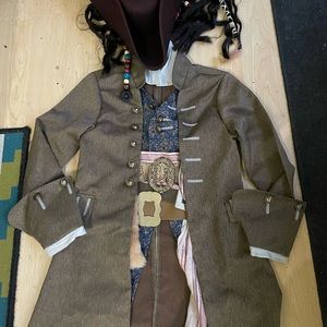 Pirates of the Caribbean Jack sparrow jacket and hat wig